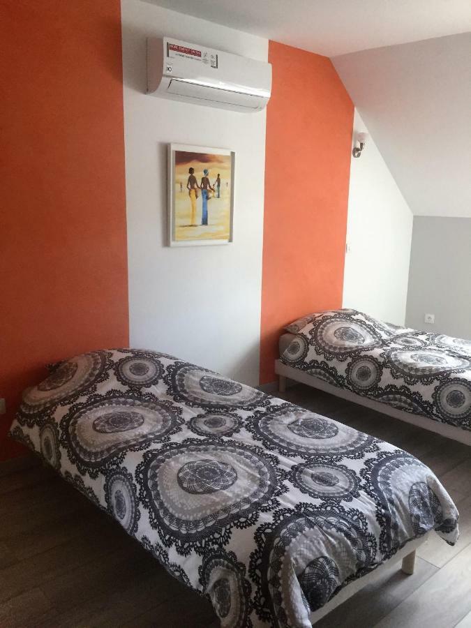 Au Pied De La Roche Apartment Luaran gambar